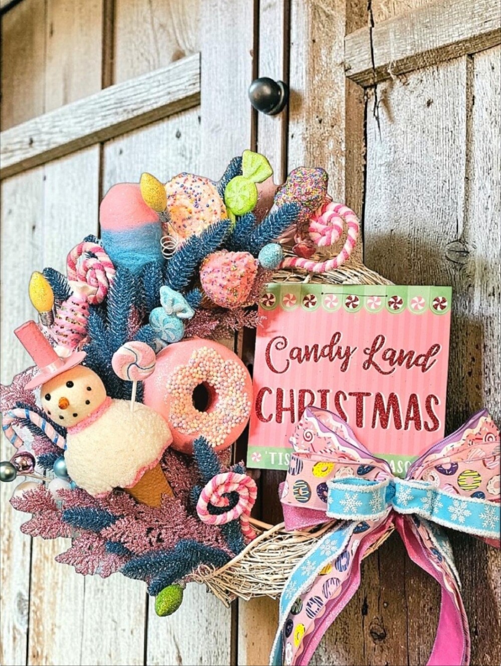 XL Candyland Christmas wreath 5